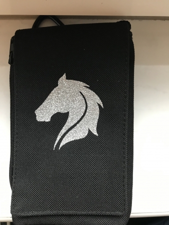 Handytasche mit Pferdekopflogo, Schwarz-Silber